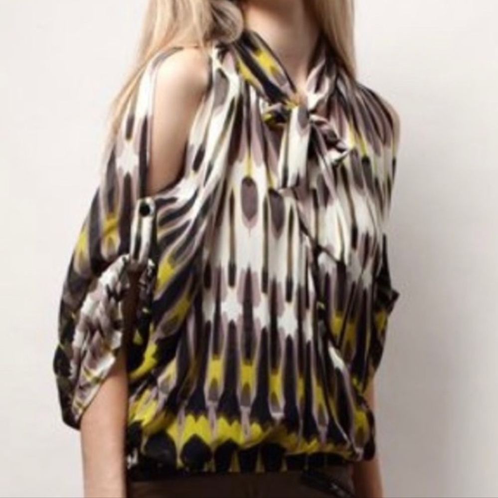 Gracia sz M Cold Shoulder Semi Sheer Crossover Blouse with Bow Tie